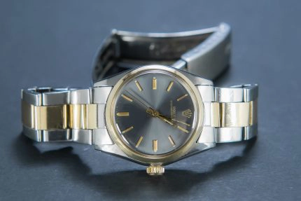 Rolex Oyster Perpetual 6748 front