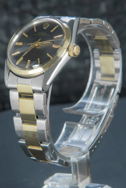 Rolex Oyster Perpetual 6748 right