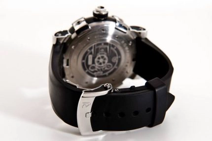 Romain Jerome Titanic-DNA Steampunk Metal - Made with Parts Of Titanic ...